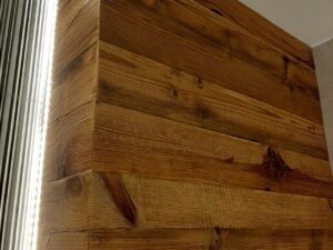 Retro drewno - deski, lamelki, odcienie brązu