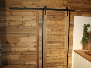 Retro drewno - deski, lamelki, odcienie brązu