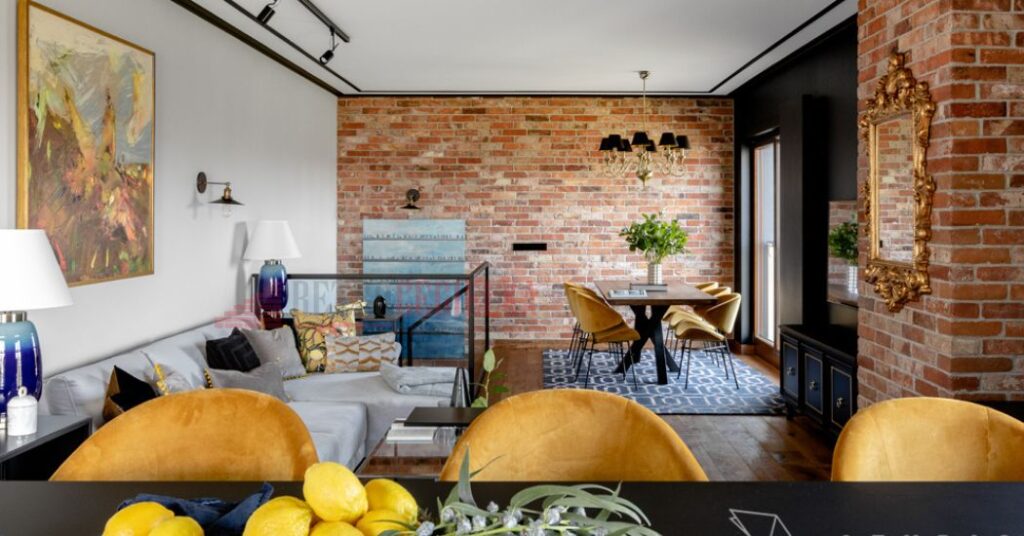 ceglana sciana w miekszaniu w salonie